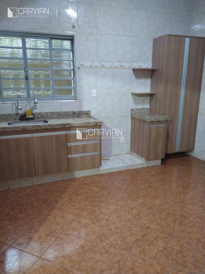 Casa à venda com 3 quartos, 150m² - Foto 6