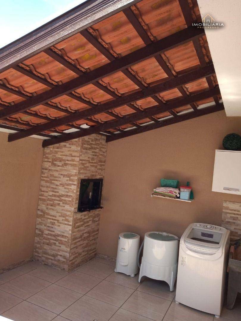 Casa à venda com 3 quartos, 75m² - Foto 13