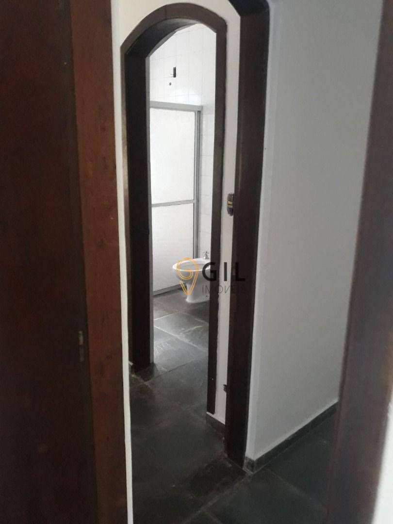 Chácara à venda com 4 quartos, 200m² - Foto 15