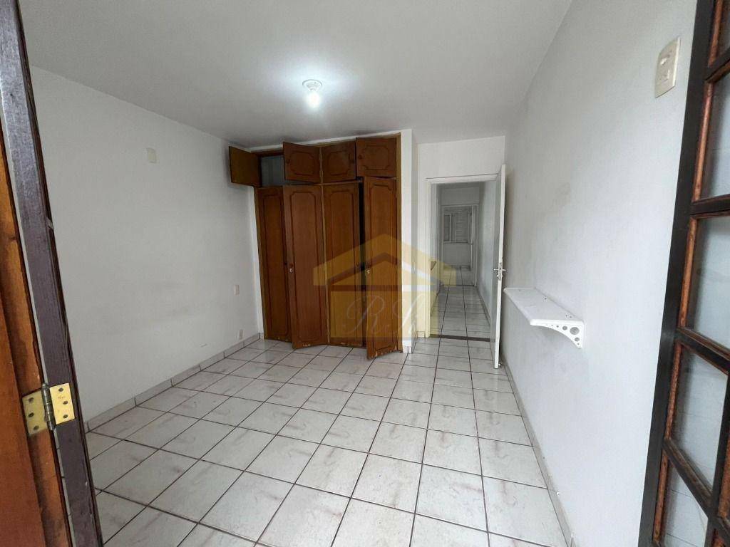 Sobrado para alugar com 2 quartos, 130m² - Foto 11