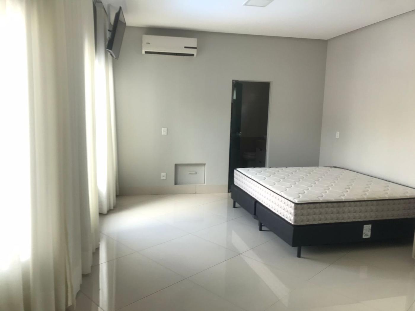 Casa de Condomínio à venda com 3 quartos, 650m² - Foto 8