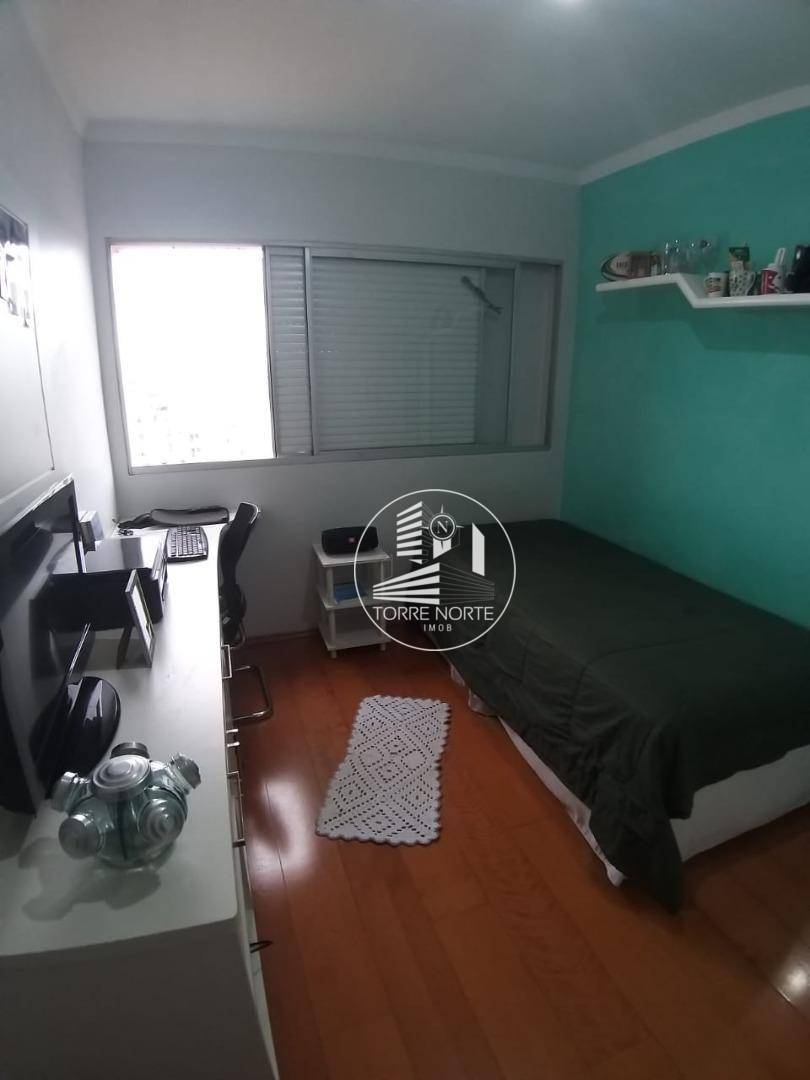 Apartamento à venda com 3 quartos, 83m² - Foto 20