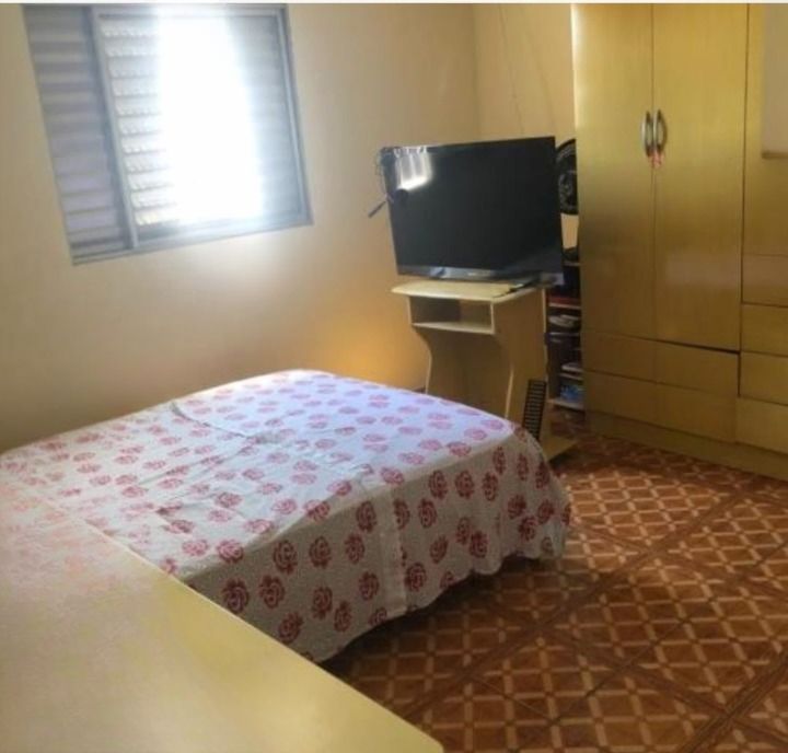 Sobrado à venda com 4 quartos, 200m² - Foto 9