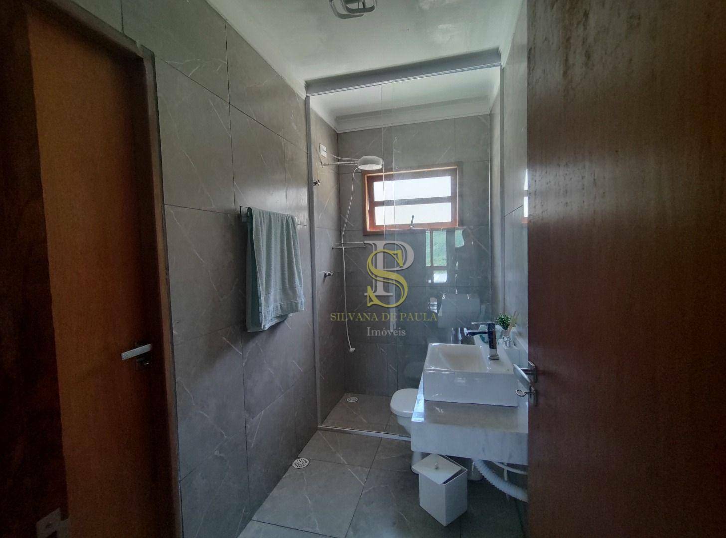 Chácara à venda com 3 quartos, 250m² - Foto 12