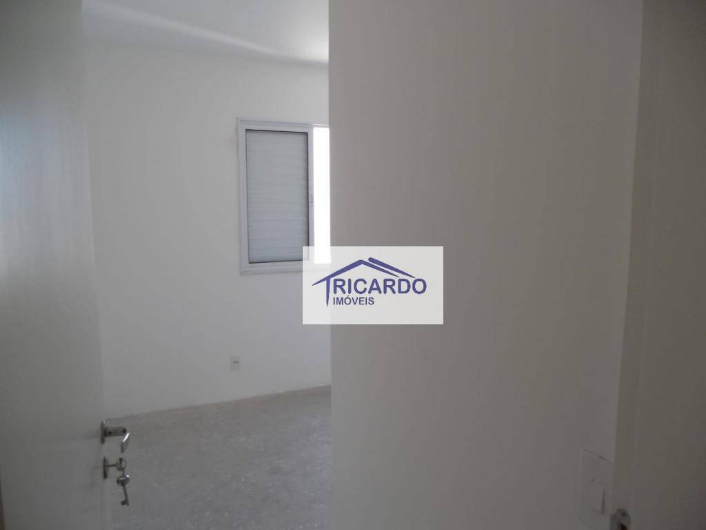 Apartamento à venda com 3 quartos, 136m² - Foto 11