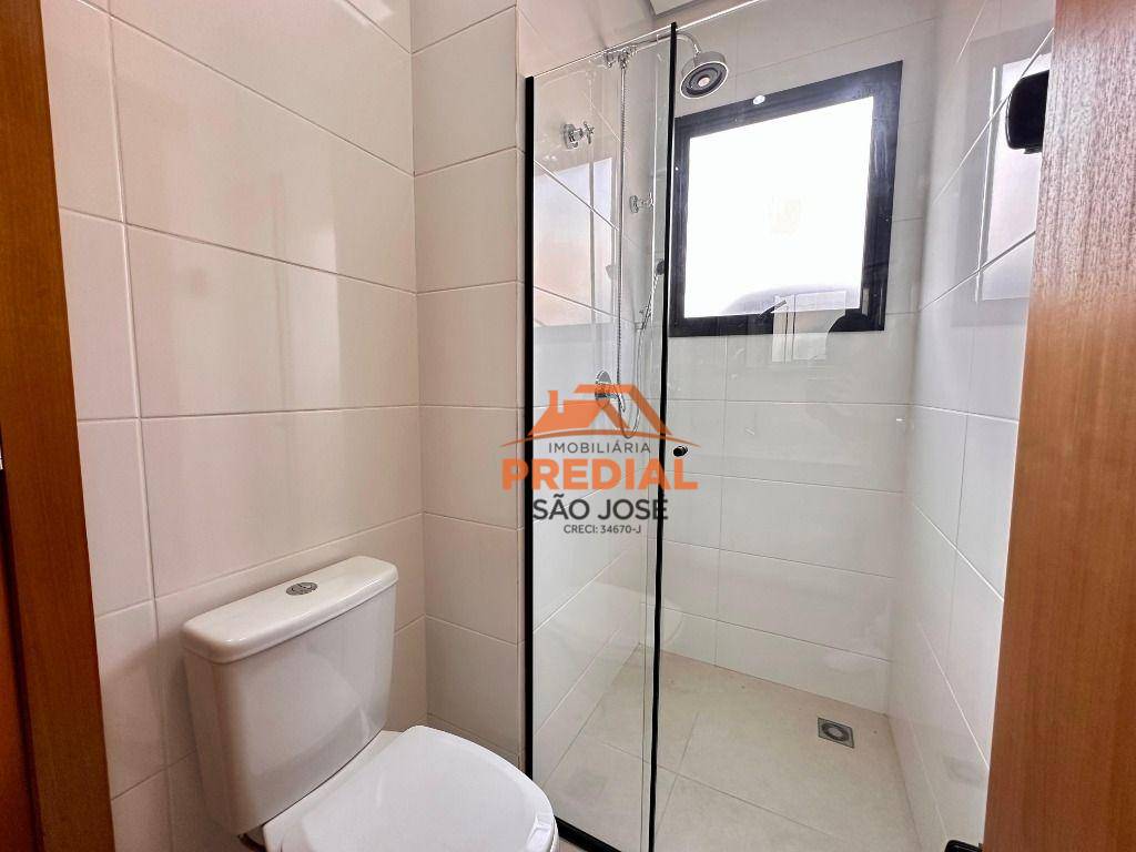 Apartamento à venda com 2 quartos, 79m² - Foto 17