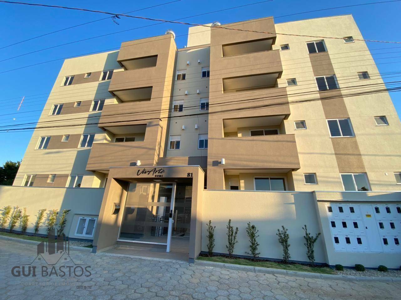 Apartamento à venda com 3 quartos, 81m² - Foto 1