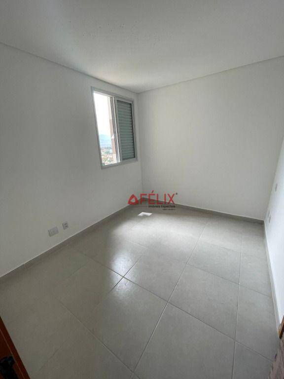 Apartamento à venda com 3 quartos, 155m² - Foto 22