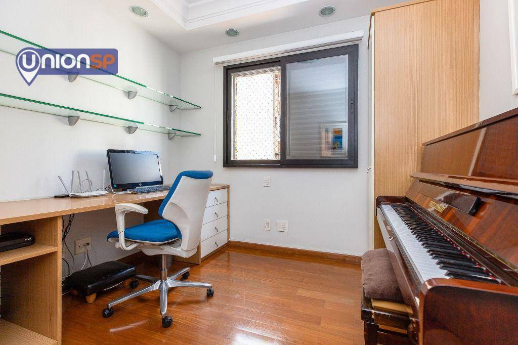 Apartamento à venda com 3 quartos, 161m² - Foto 17