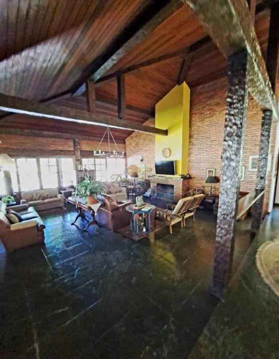 Casa de Condomínio à venda com 4 quartos, 300m² - Foto 22