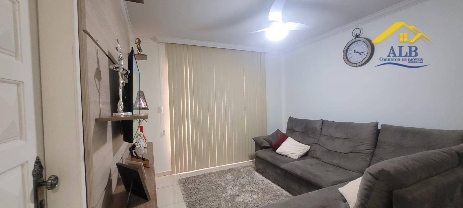 Casa à venda com 3 quartos, 100m² - Foto 7