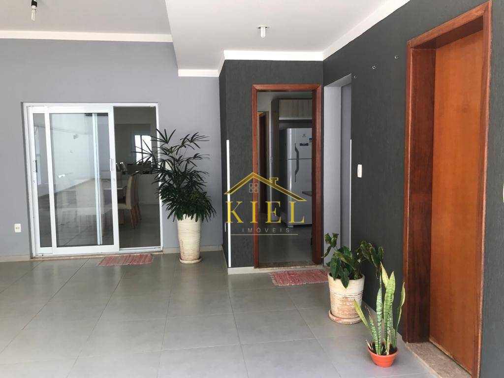 Casa à venda com 3 quartos, 235m² - Foto 11