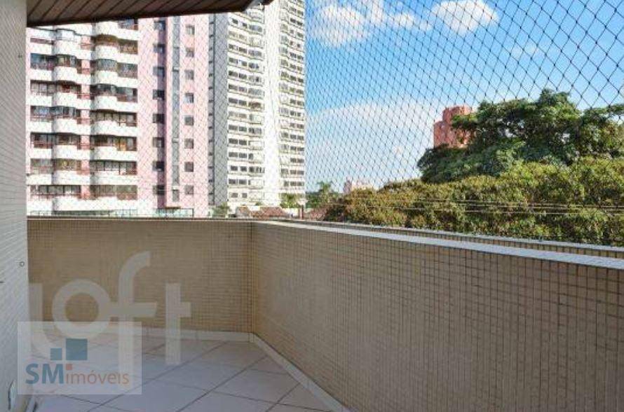 Apartamento à venda com 3 quartos, 196m² - Foto 18