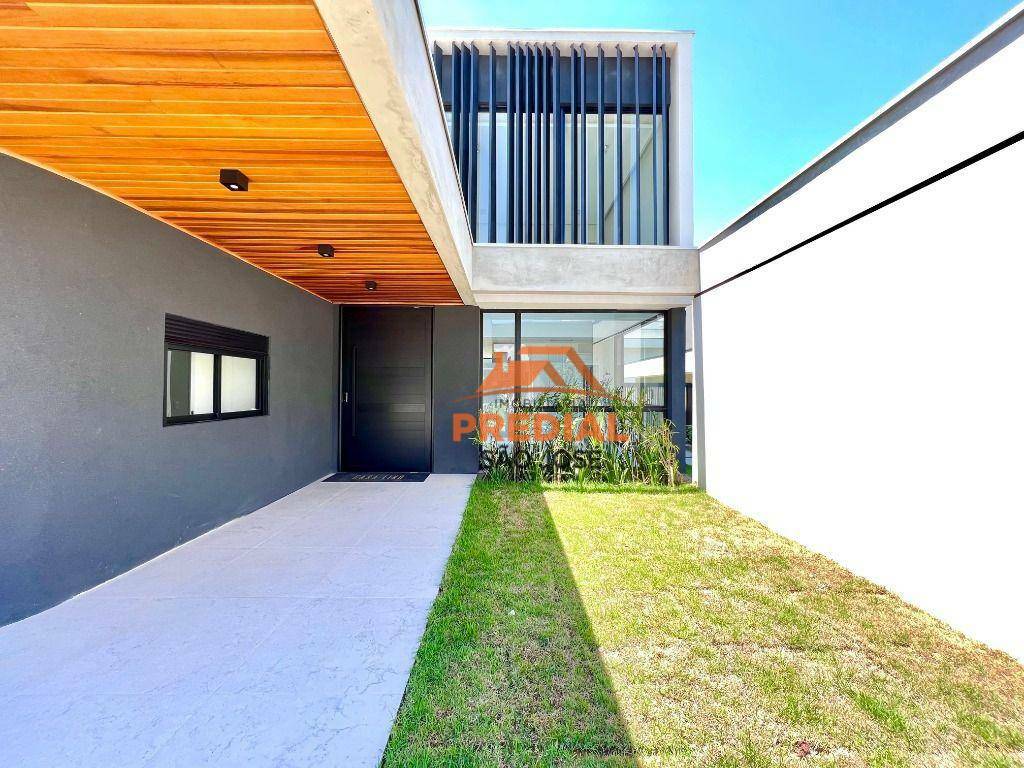 Casa de Condomínio à venda com 4 quartos, 398m² - Foto 3