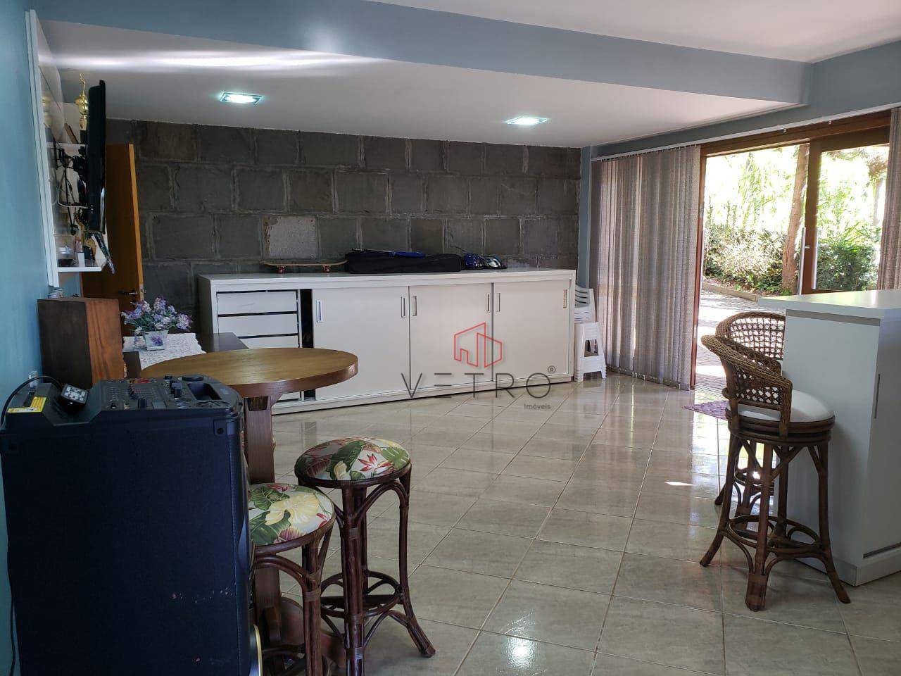 Casa à venda com 4 quartos, 290m² - Foto 16