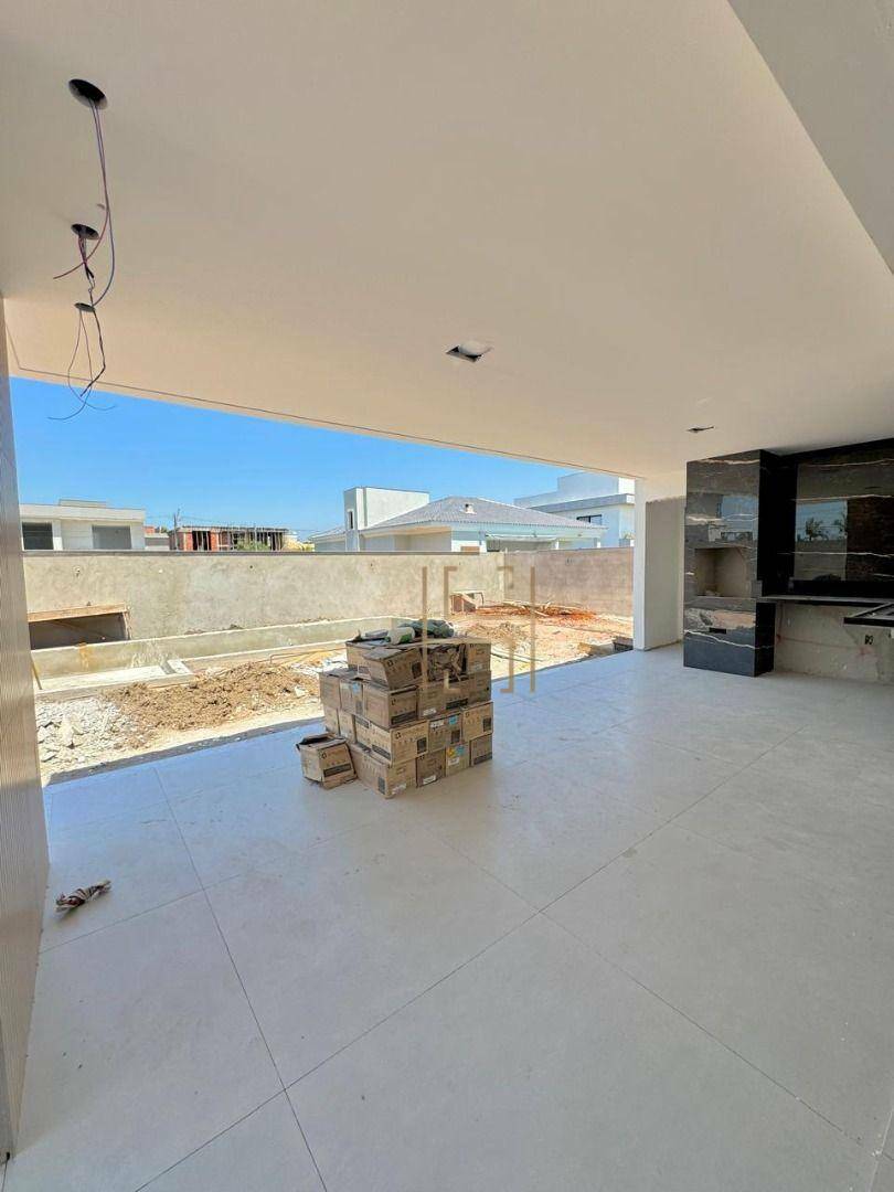 Casa de Condomínio à venda com 4 quartos, 375m² - Foto 8