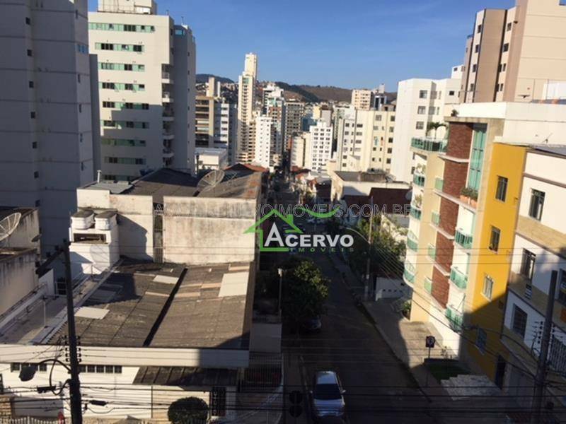 Apartamento à venda com 3 quartos, 110m² - Foto 4