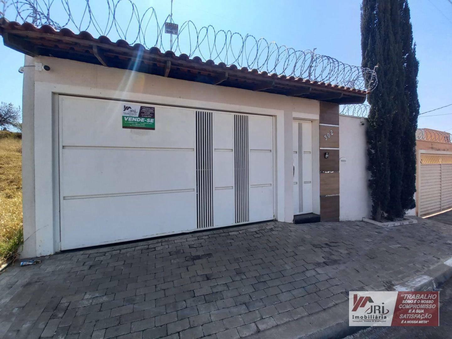 Casa à venda com 3 quartos, 200M2 - Foto 4