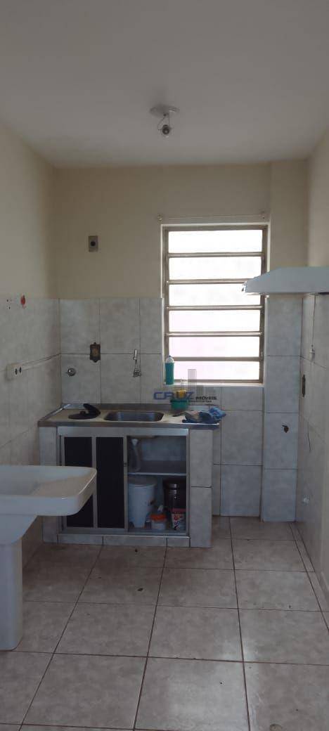 Apartamento para alugar com 2 quartos, 42m² - Foto 9