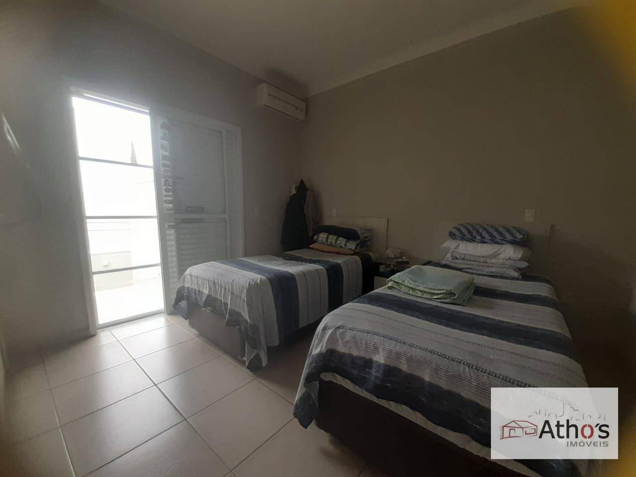 Sobrado à venda com 4 quartos, 330m² - Foto 12