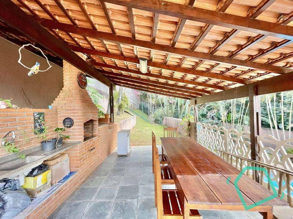 Casa de Condomínio à venda e aluguel com 3 quartos, 321m² - Foto 43