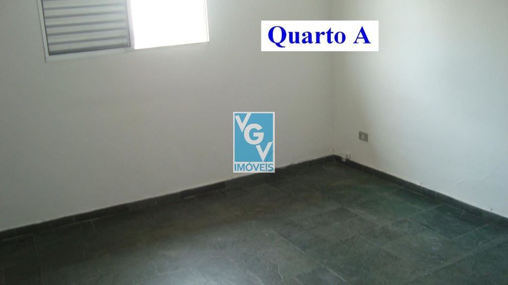 Casa para alugar com 2 quartos, 135m² - Foto 5