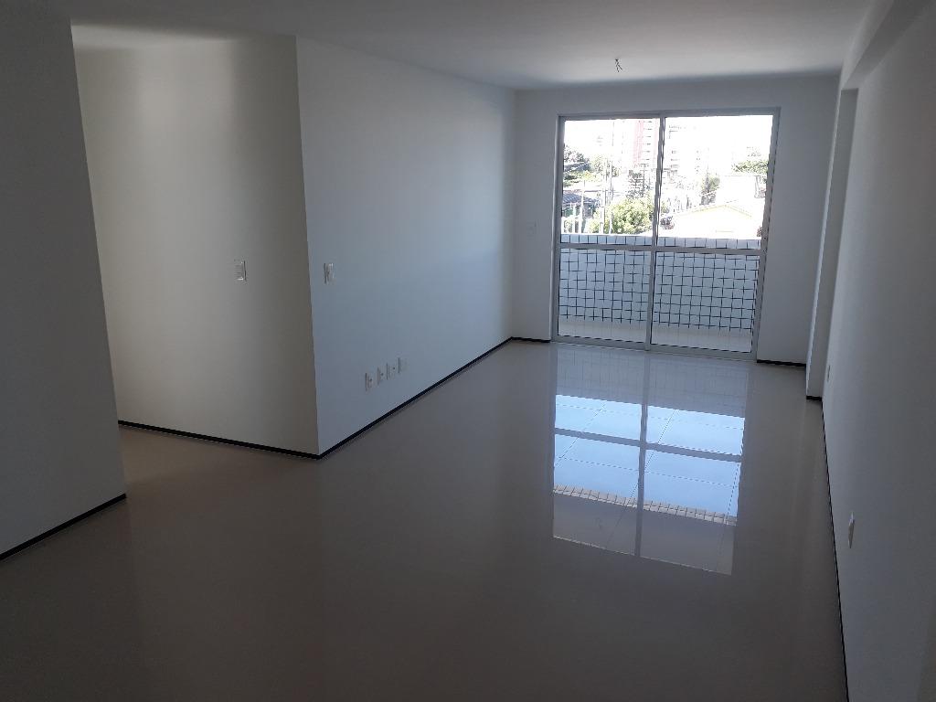 Apartamento à venda com 3 quartos, 114m² - Foto 2