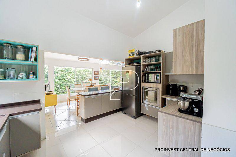 Casa de Condomínio à venda com 3 quartos, 187m² - Foto 10