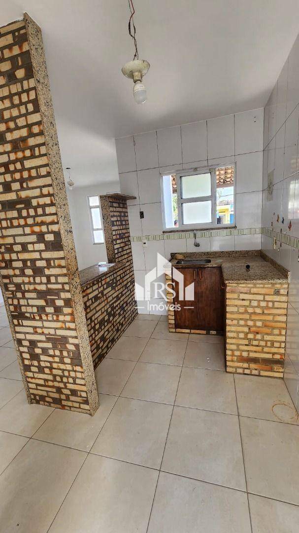 Casa à venda com 2 quartos, 65m² - Foto 8