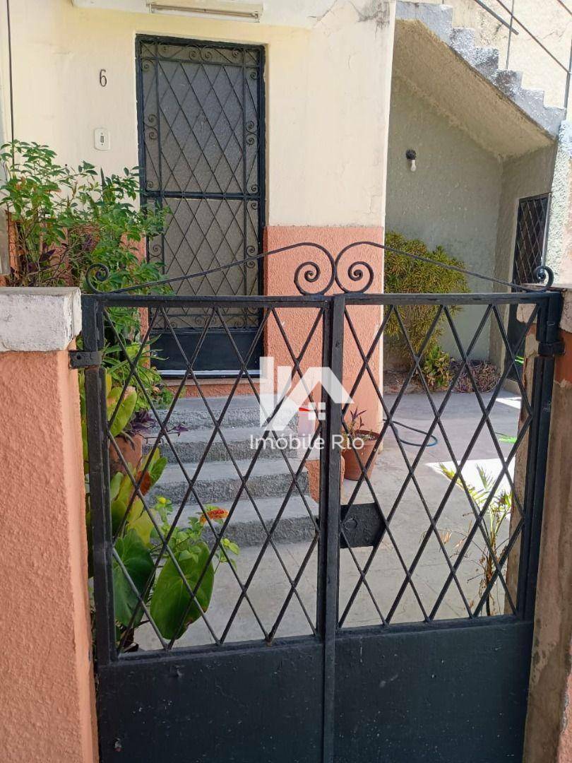 Casa de Condomínio à venda com 2 quartos, 65m² - Foto 25