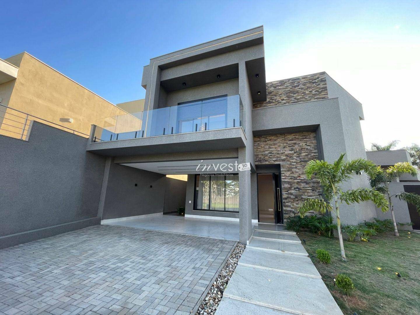 Casa à venda com 4 quartos, 273m² - Foto 2