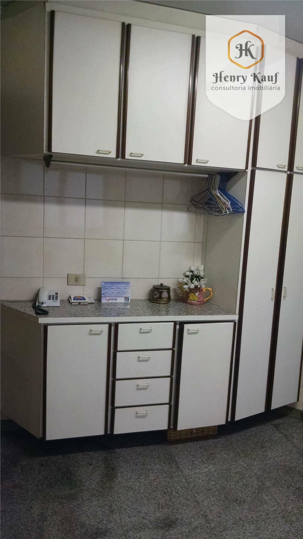 Apartamento à venda com 3 quartos, 198m² - Foto 50