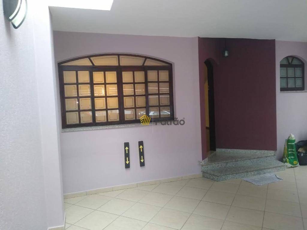 Sobrado à venda com 3 quartos, 200m² - Foto 19