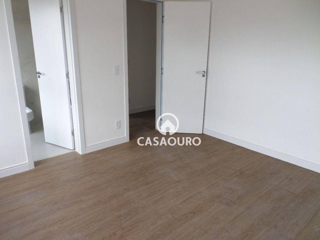 Cobertura à venda com 4 quartos, 200m² - Foto 19