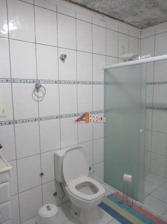 Sobrado à venda com 3 quartos, 300m² - Foto 5