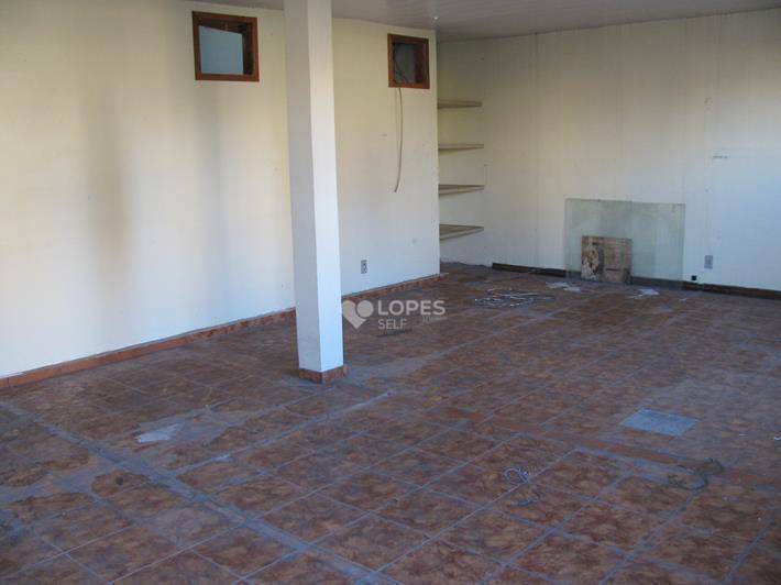 Casa à venda com 1 quarto, 270m² - Foto 6