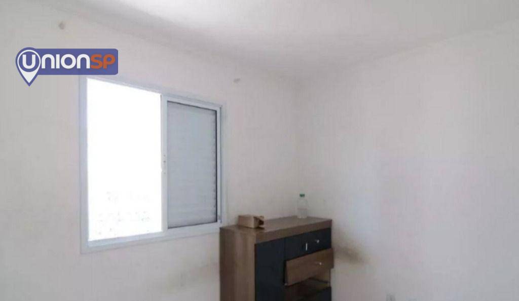 Apartamento à venda com 3 quartos, 63m² - Foto 2