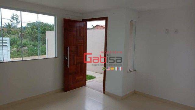 Casa à venda com 2 quartos, 69m² - Foto 3