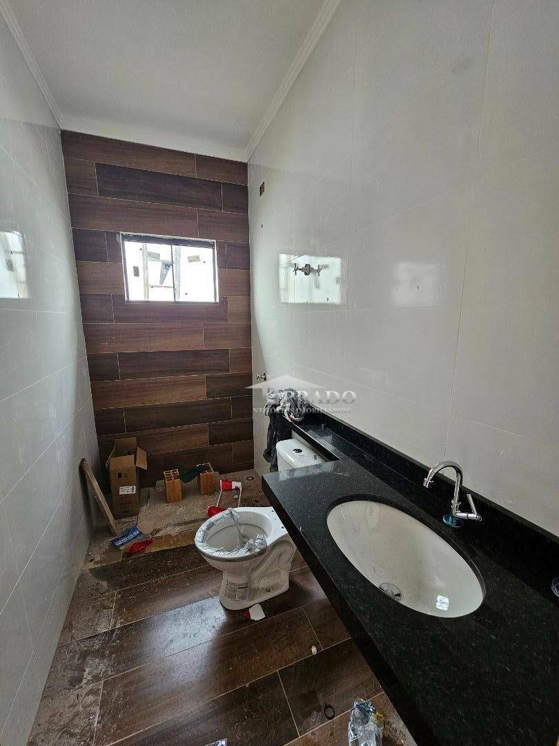 Casa à venda com 3 quartos, 80m² - Foto 8