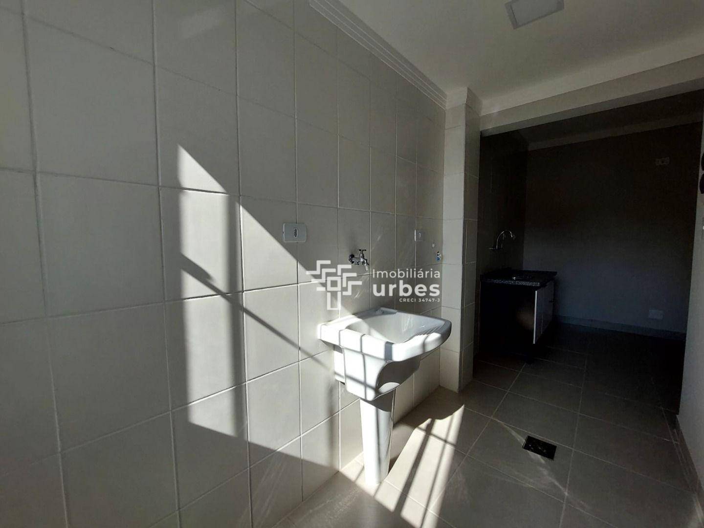 Apartamento para alugar com 2 quartos, 70m² - Foto 2