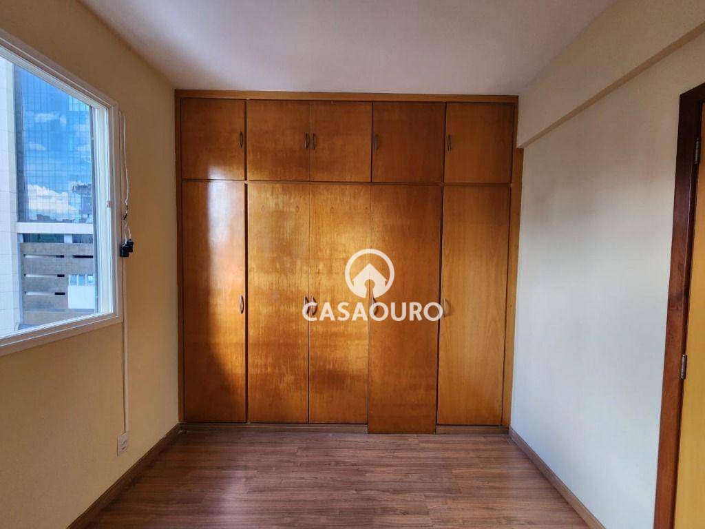 Apartamento à venda com 2 quartos, 72m² - Foto 9