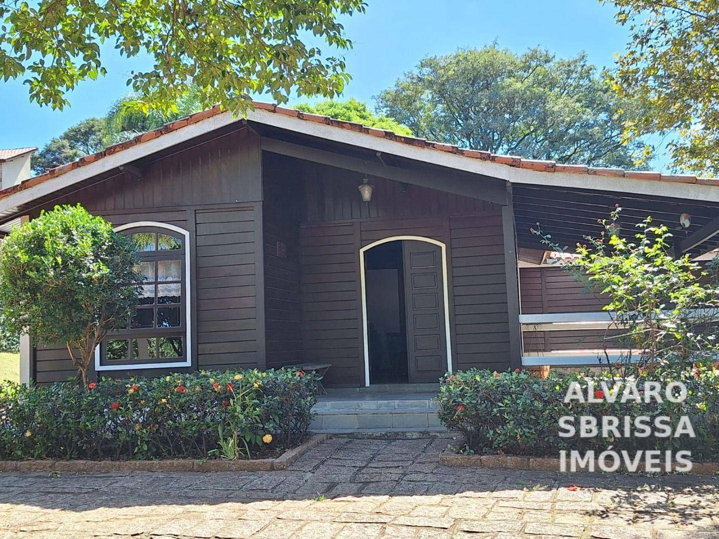 Chácara para alugar com 3 quartos, 300m² - Foto 1