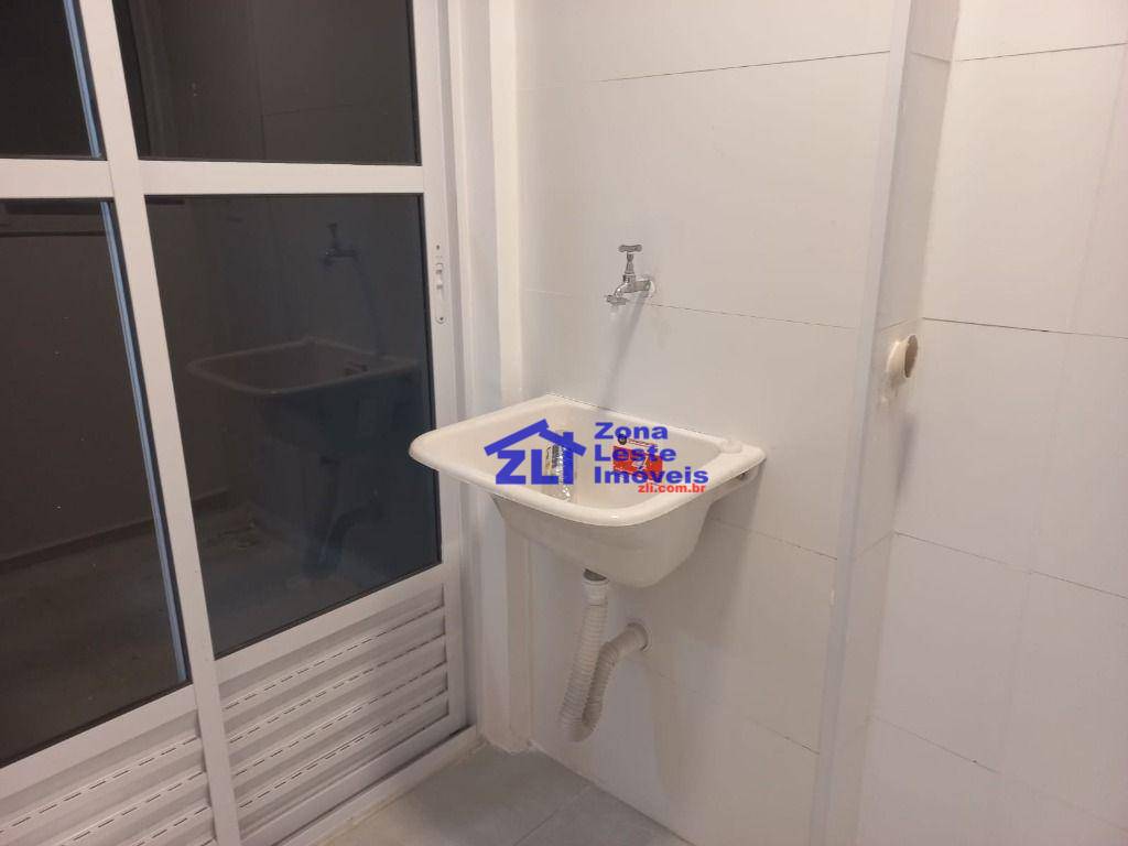 Apartamento à venda com 2 quartos, 39m² - Foto 18