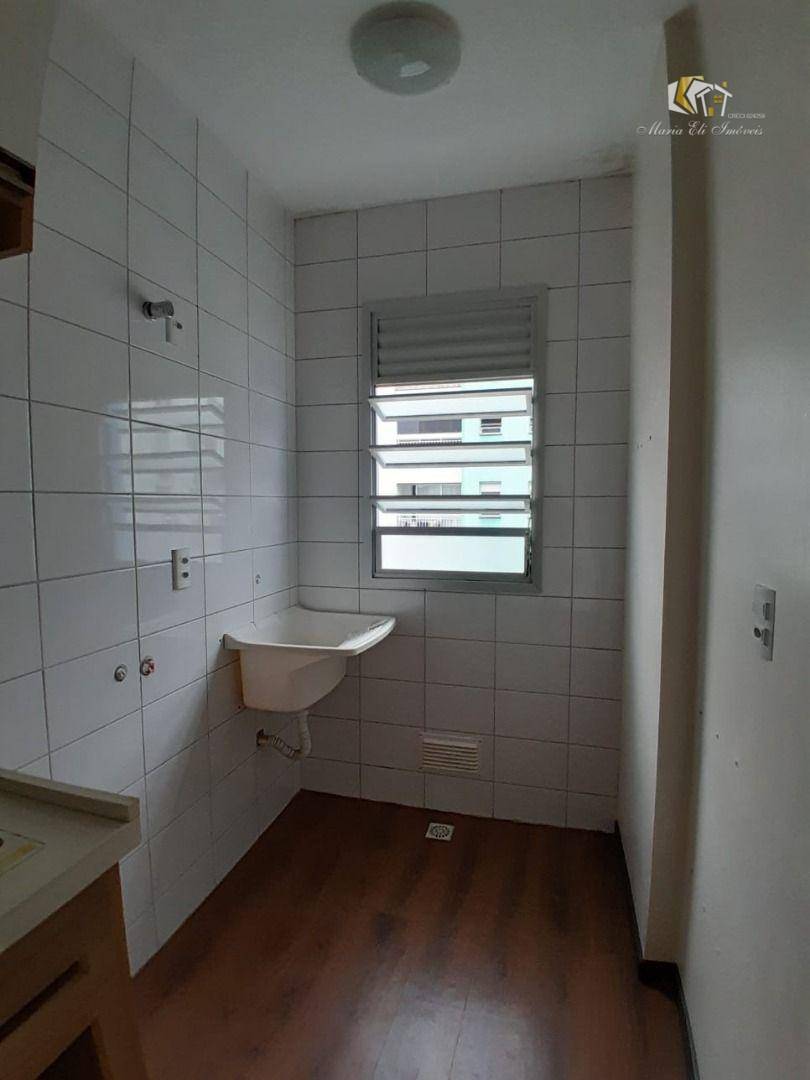 Apartamento à venda com 2 quartos, 56m² - Foto 10