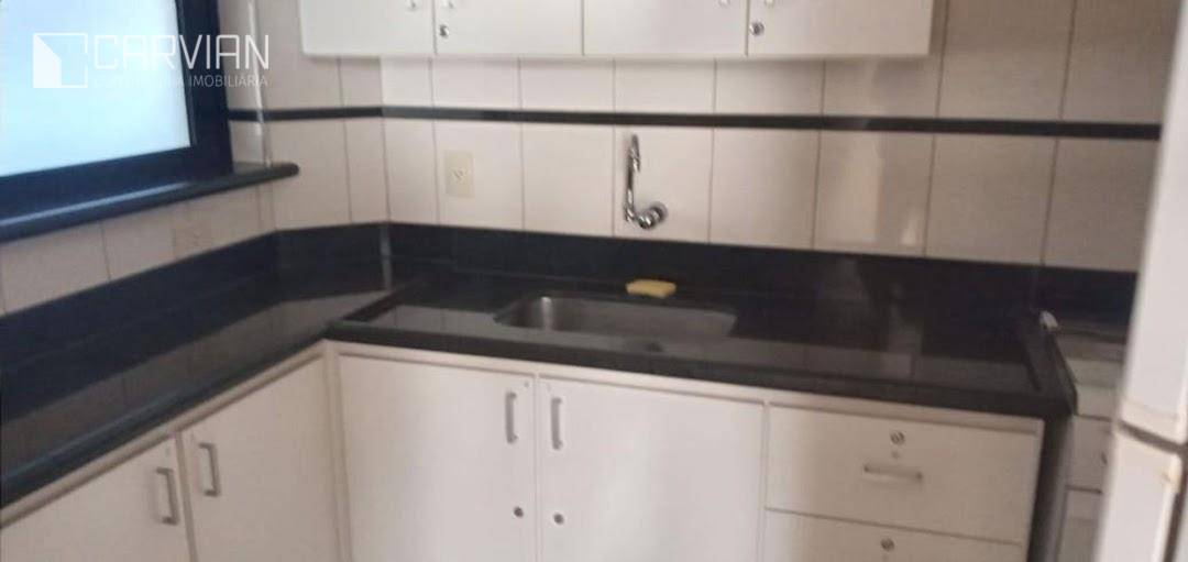 Apartamento à venda com 4 quartos, 321m² - Foto 7