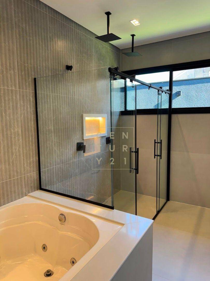 Casa de Condomínio à venda com 4 quartos, 450m² - Foto 28