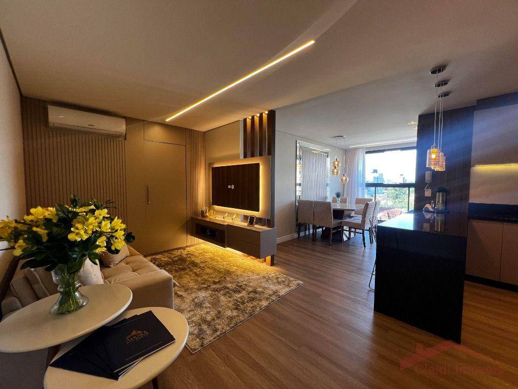 Apartamento, 2 quartos, 77 m² - Foto 1