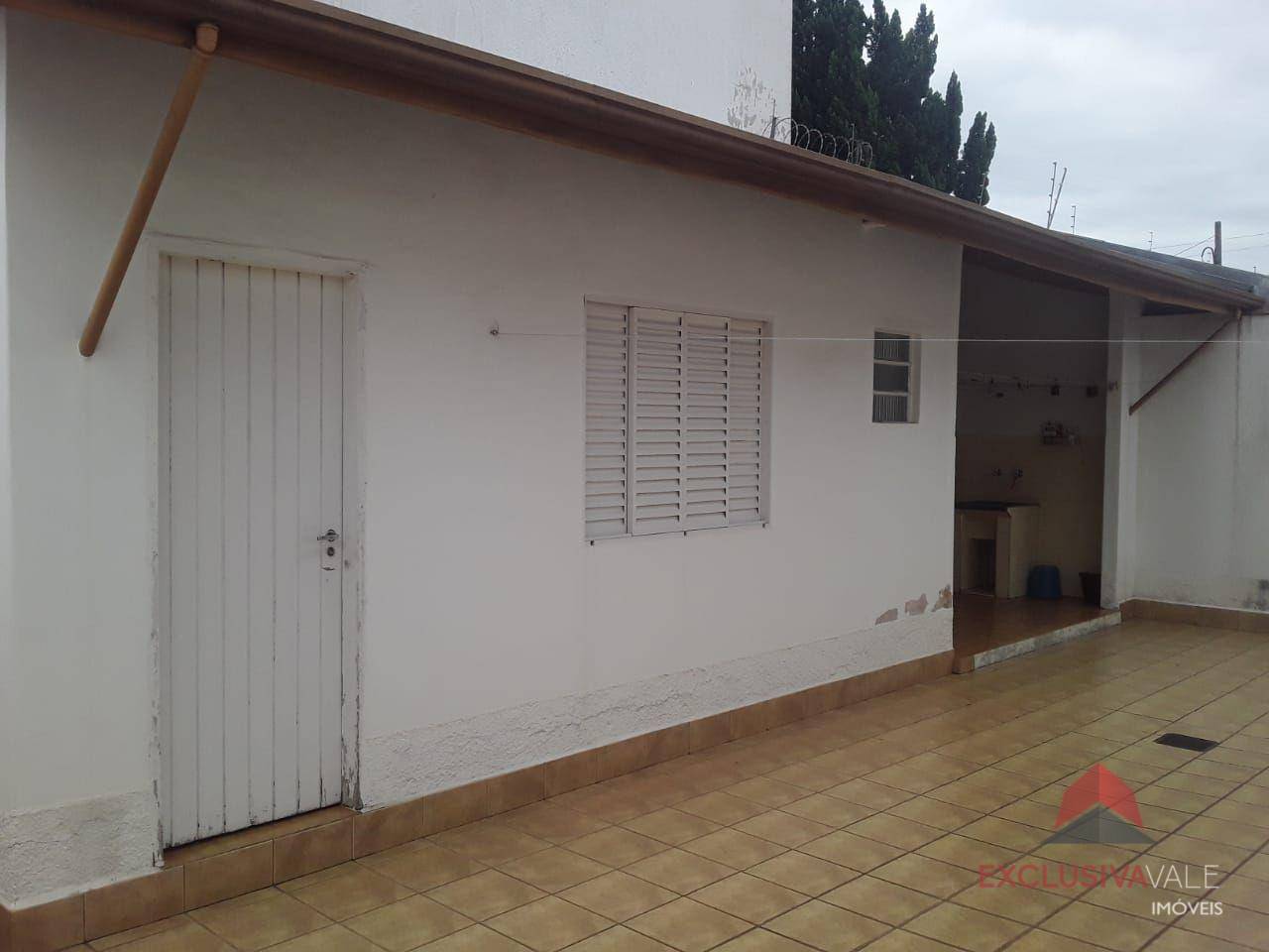 Casa à venda com 4 quartos, 150m² - Foto 7