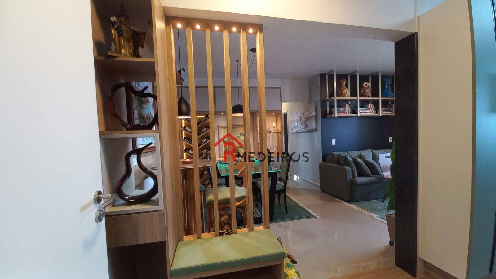 Apartamento à venda com 3 quartos, 94m² - Foto 4