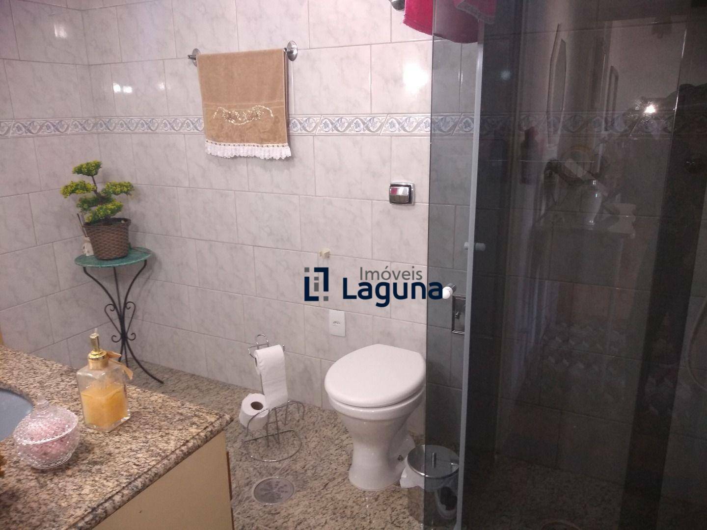 Apartamento à venda com 2 quartos, 110m² - Foto 12